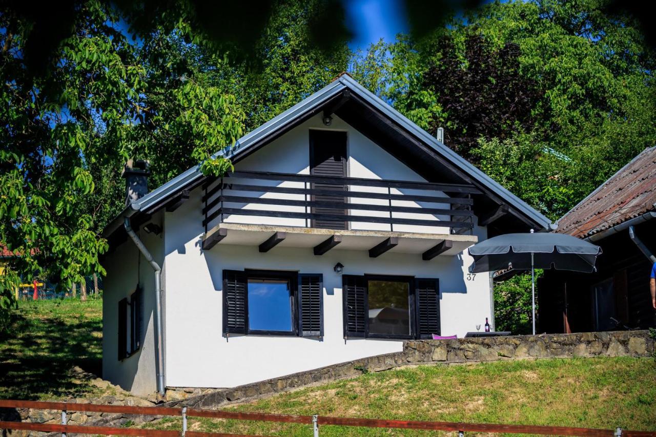 Orahovica Kuca Za Odmor, Ferienhaus, Holiday Home Rugas מראה חיצוני תמונה